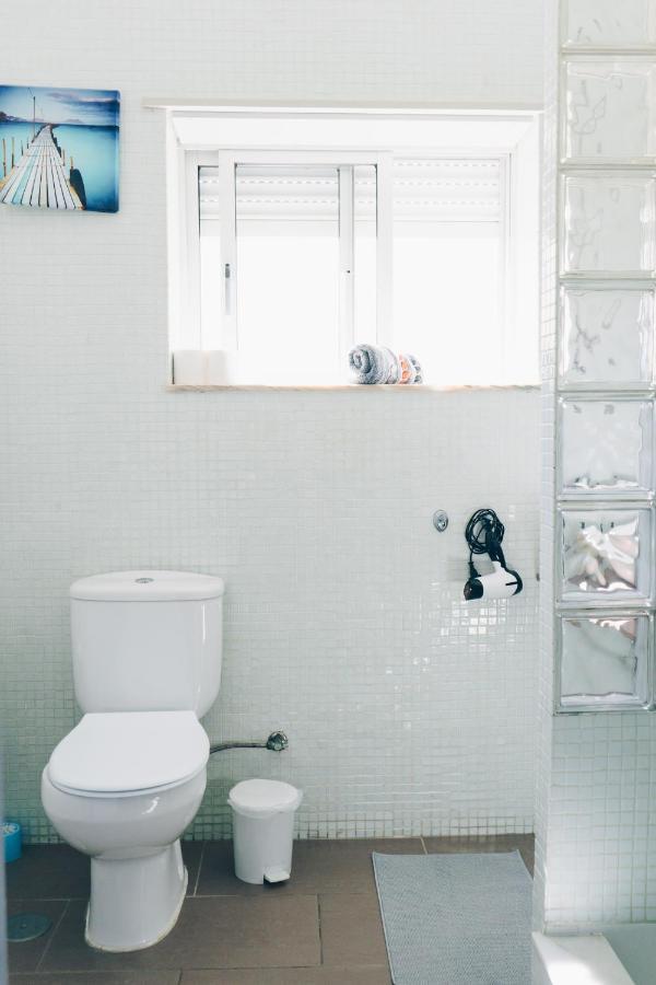 Ocean Guesthouse פניש מראה חיצוני תמונה
