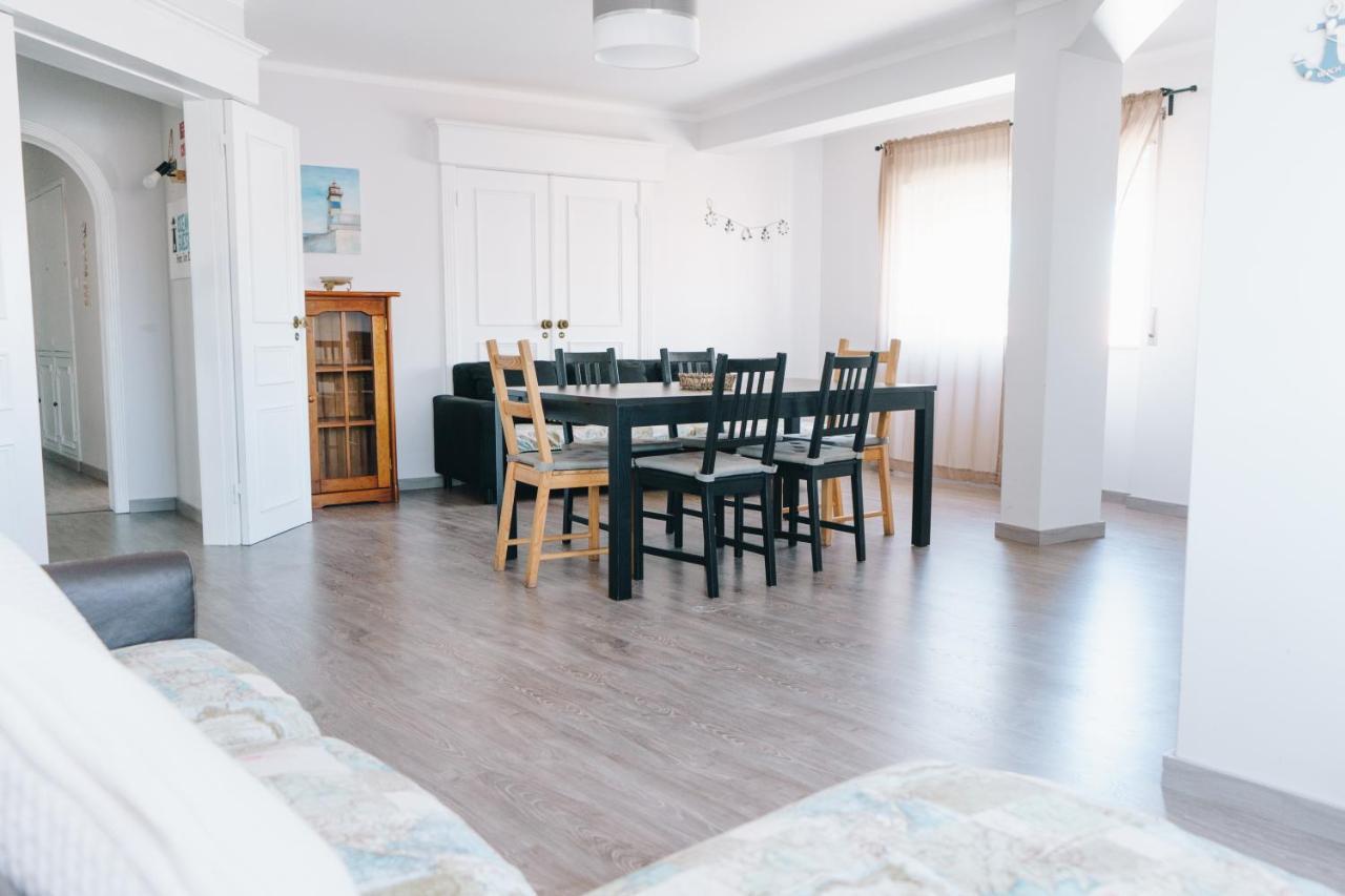 Ocean Guesthouse פניש מראה חיצוני תמונה